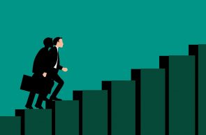 MBA Helps in Professional Advancement