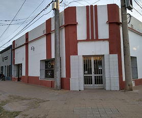 Local comercial amplio y con excelente ubicación