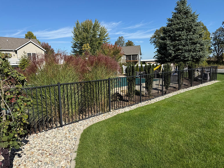 Zeeland MI Pool Landscaping.jpeg