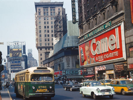 Billboards in the Digital Age: Trends and Future Projections