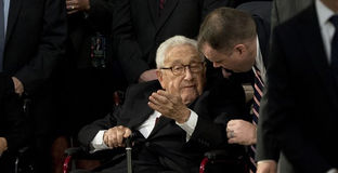 Kissinger calls for a New World Order 2020 and secret "walnut" recipe 1971 NYT archives
