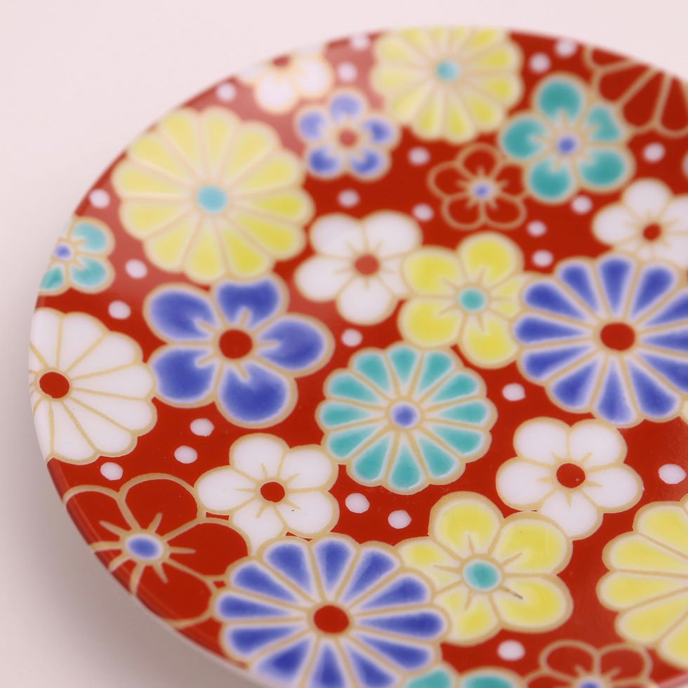 Thumbnail: Kutani Ware Mini Plate - Plum & Chrysanthemum