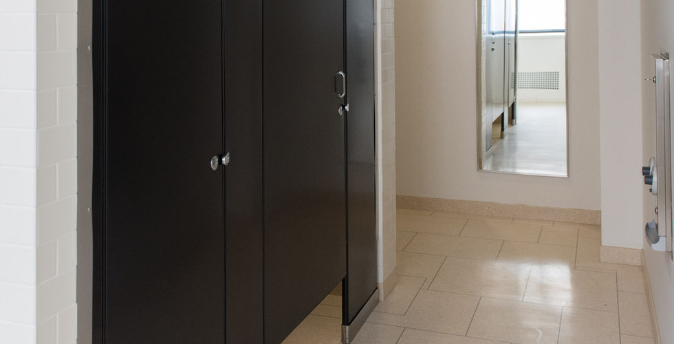 U.S. Department of Veteran Affairs - Lafayette Building - interior bathroom