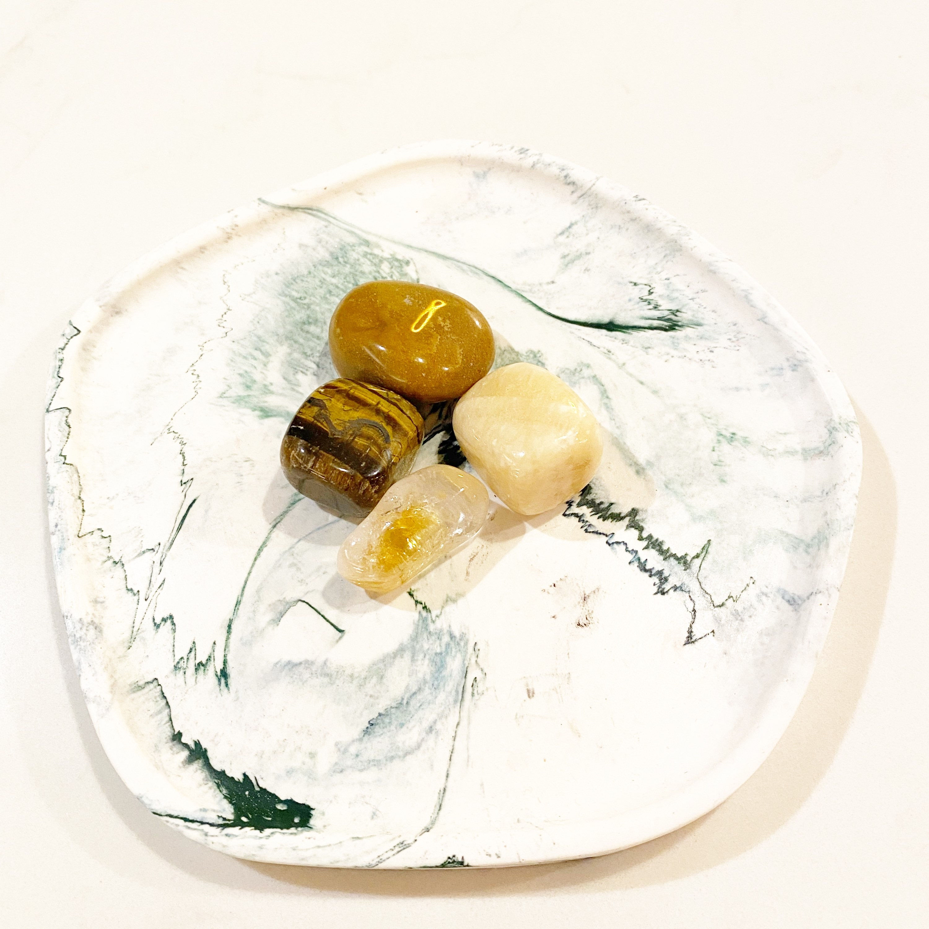 Solar Plexus Chakra Crystals