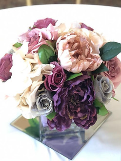 #10_Cluster Low Centerpieces_$35.JPG