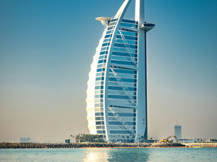Palm Jumeirah vs Downtown Dubai: Where Should You Buy in 2026?