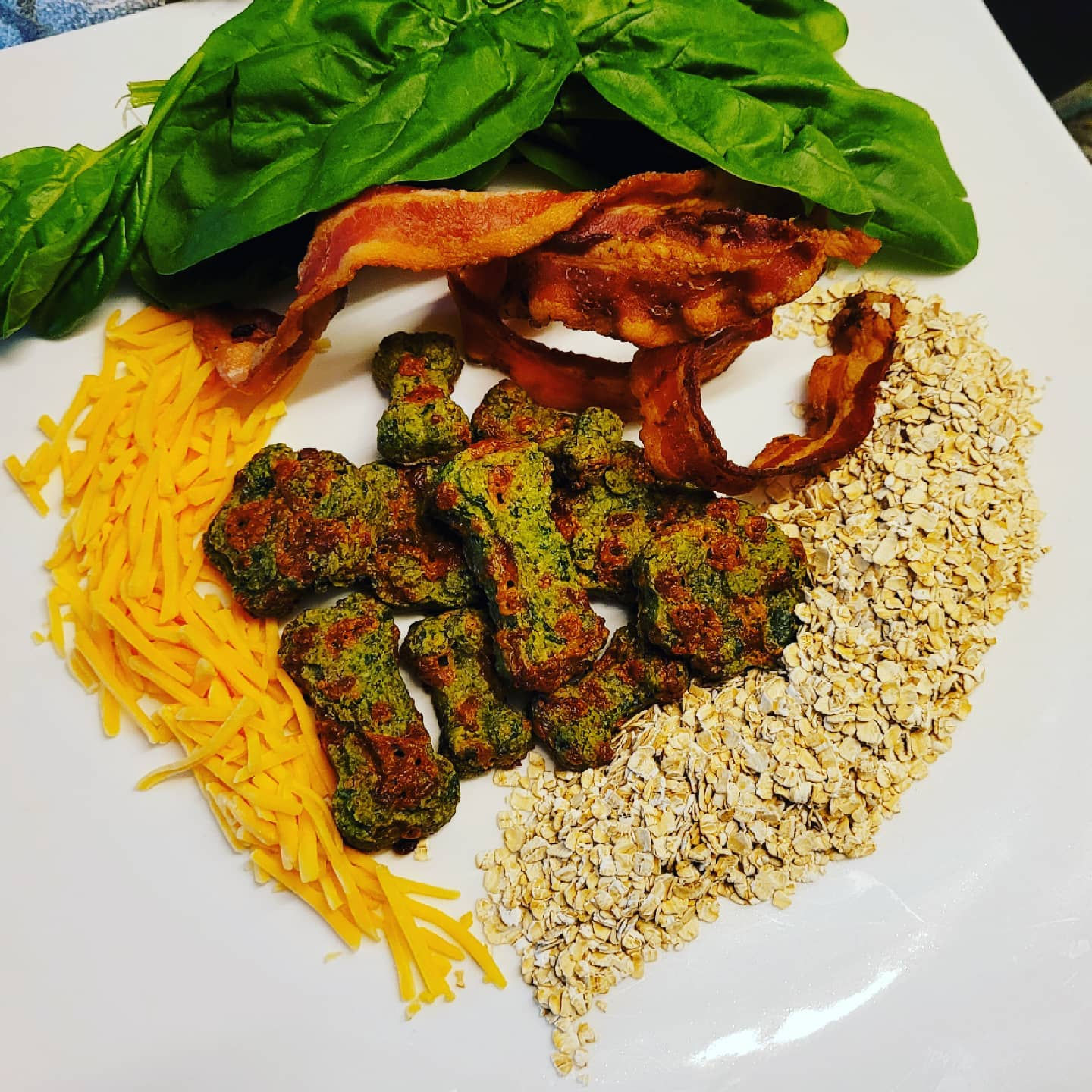 35 ct. Bacon Cheddar Spinach