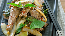 Boeuf Thaï au piment et basilic