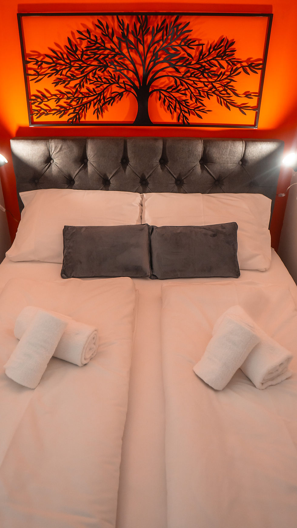 Schlafzimmer - Leo's orange oase