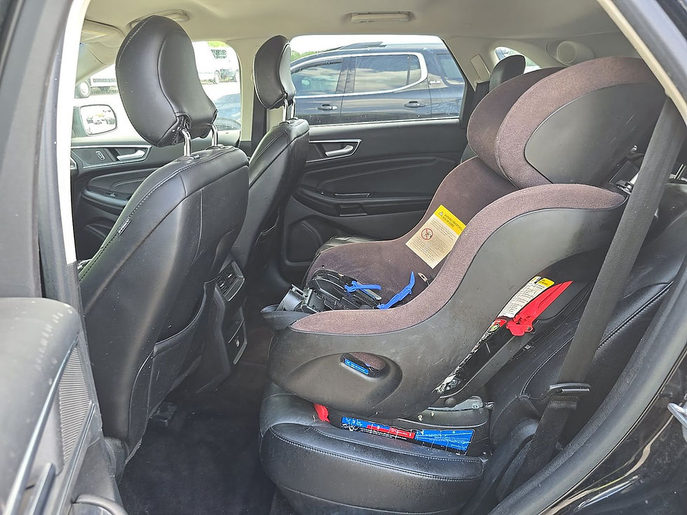 Thumbnail: 2017 Ford Edge Titanium