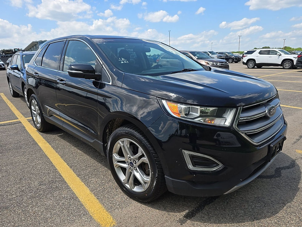 Thumbnail: 2017 Ford Edge Titanium