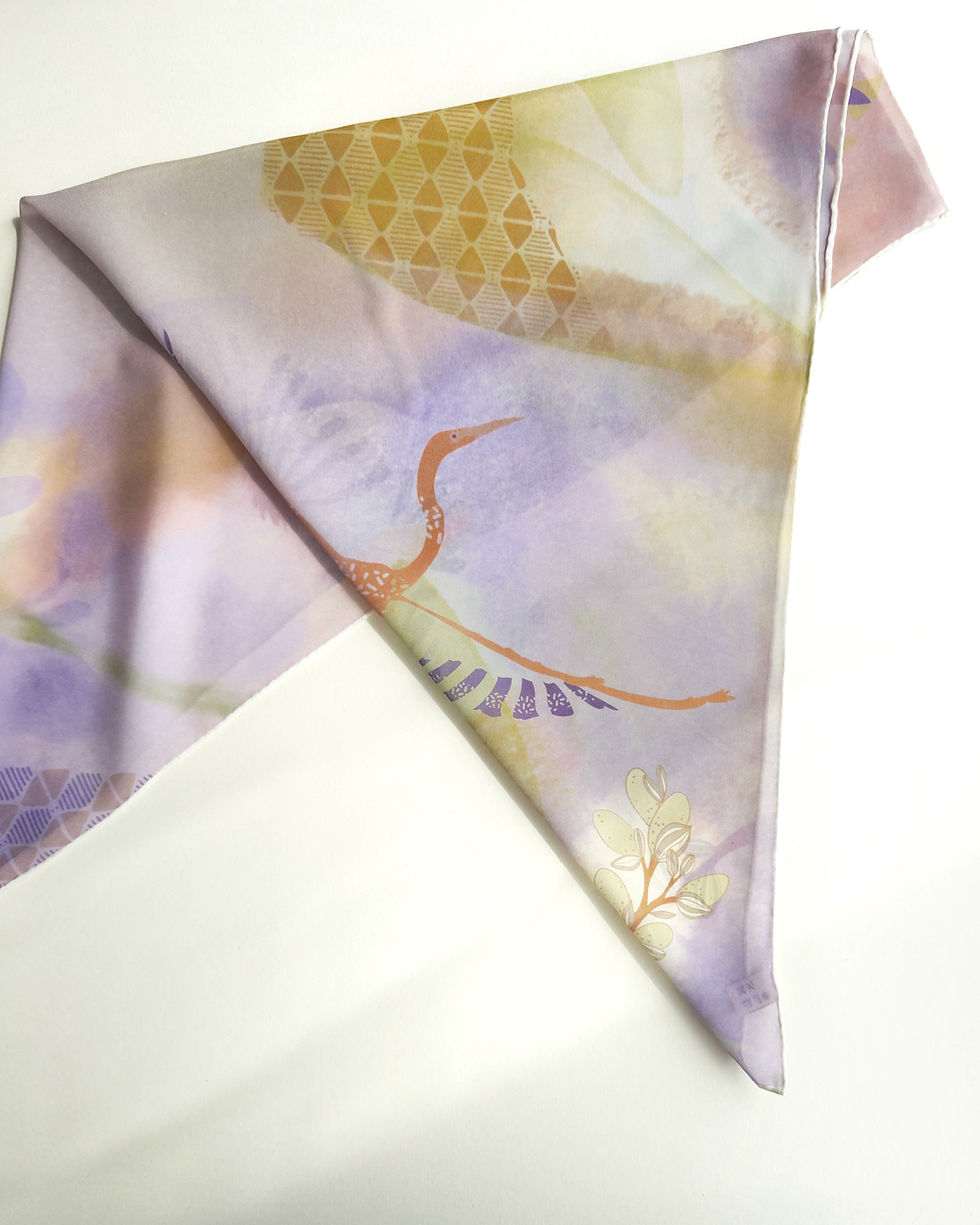Thumbnail: Qeiwa earth colours silk foulard