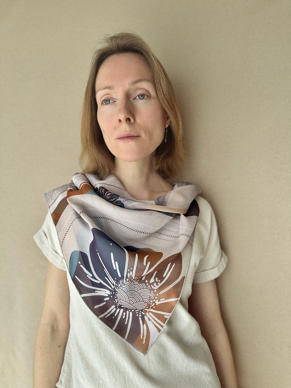 Thumbnail: Qeiwa illustrated silk scarf muted palette