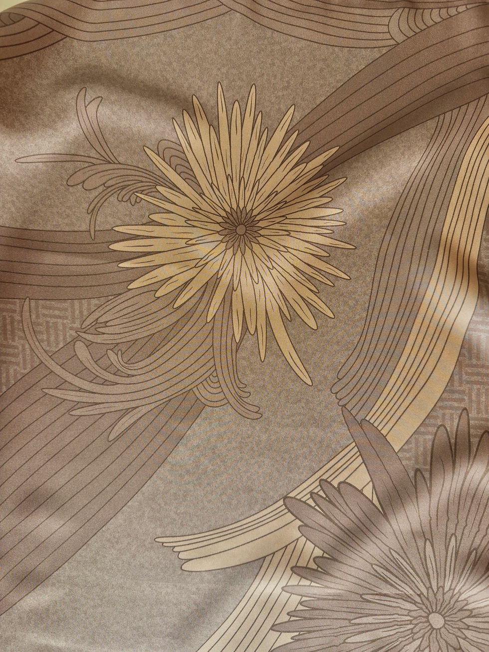 Thumbnail: QEIWA rococo silk stole close-up