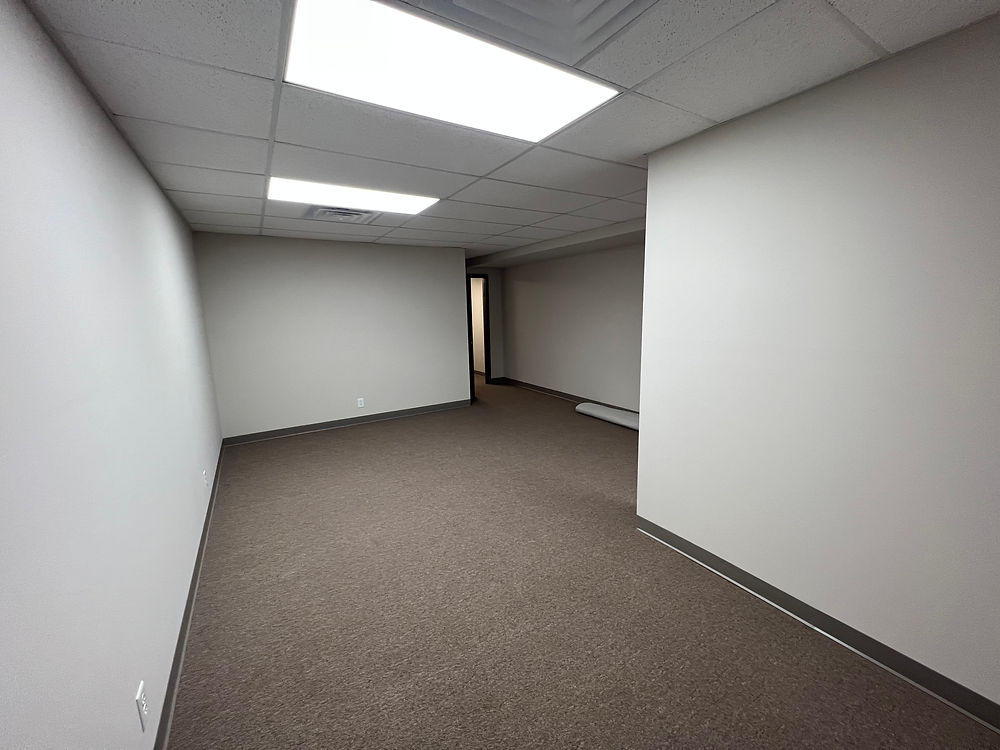 Empty office space for lease