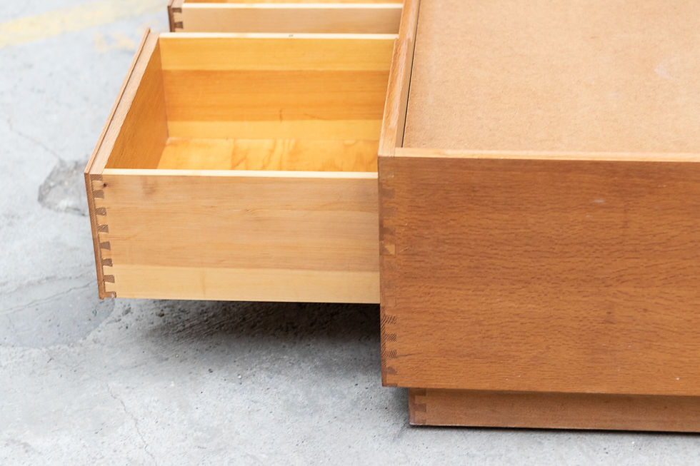 Thumbnail: Rud Thygesen Daybed