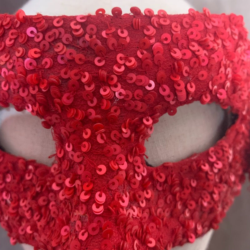 Thumbnail: Glamour Mask