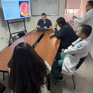 Dr. Luis Oviedo en IDEO World Glaucoma Week en Maracaibo