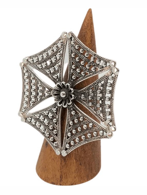Thumbnail: Chapati Umbrella Ring .925