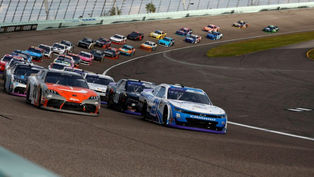 Xfinity Series: Hill wins his way into final round with clean Homestead victory