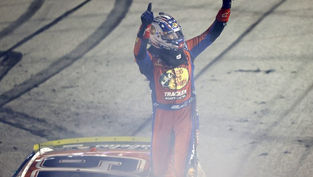 Cup Series: Briscoe dominates the Southern 500 amidst late pressure from Reddick