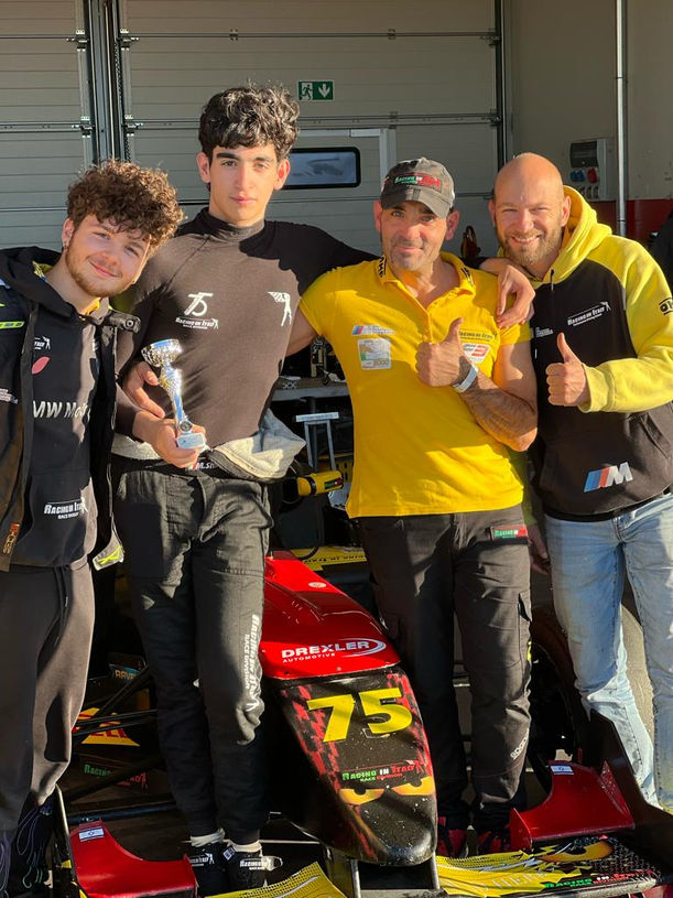 racing team italy