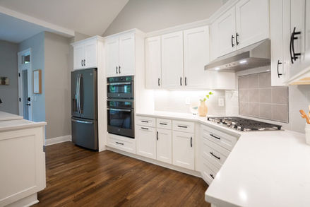 kitchen 2.jpg