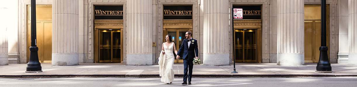 The-Library-at-190-S-LaSalle-wedding-by-Emma-Mullins-Photography-09072024-77.jpg