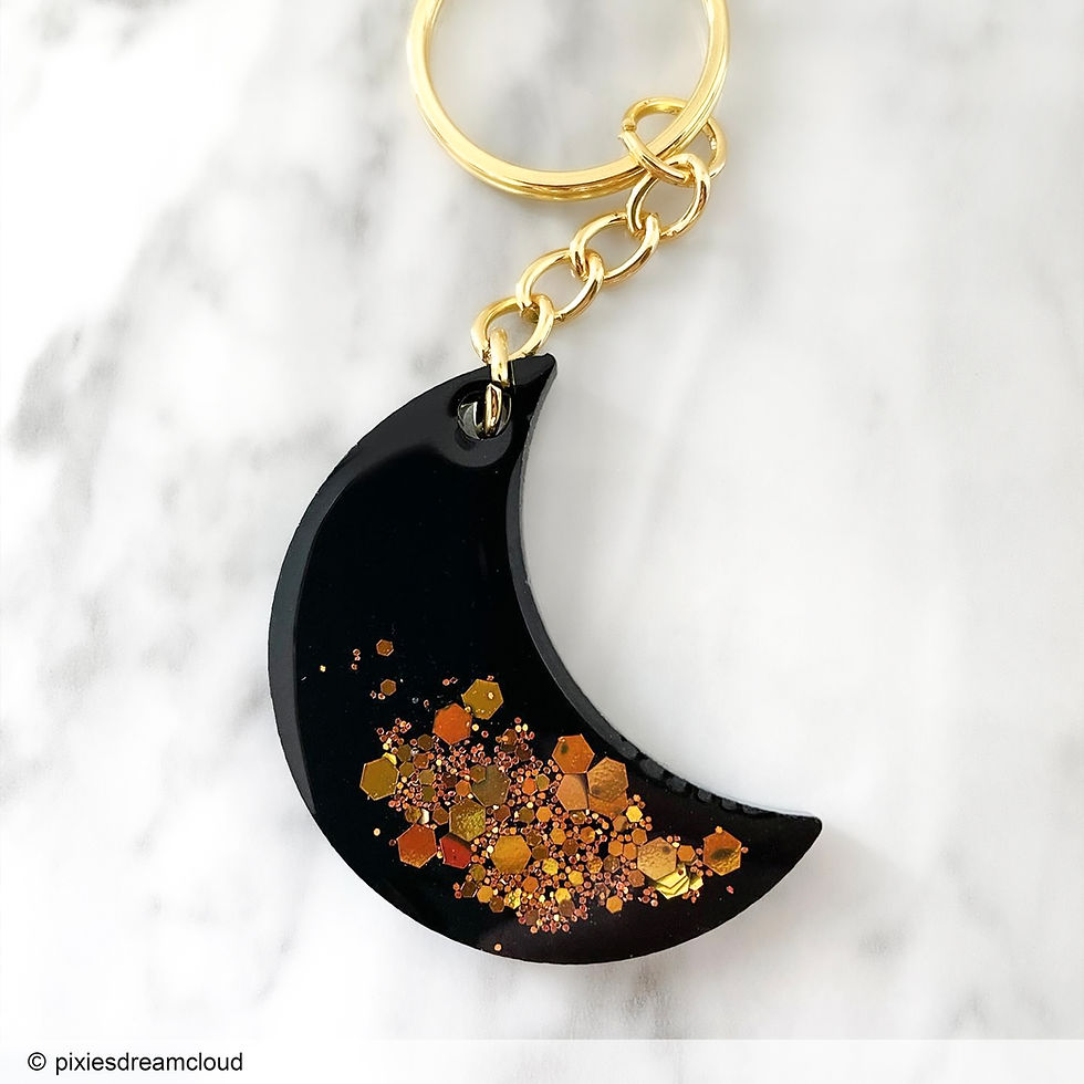 Miniatura: Crescent Moon Keyrings Epoxy Resin Silicone Moulds MelbMolds  Melb Molds