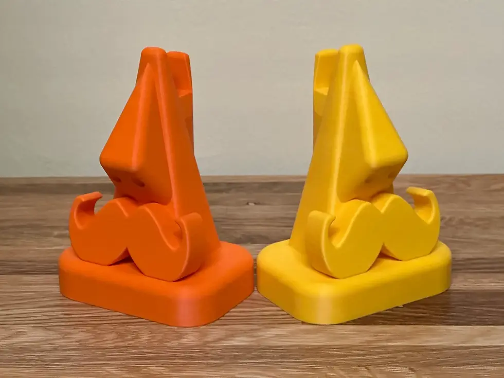 Thumbnail: Sir Nigel Squintsworth Glasses Holder