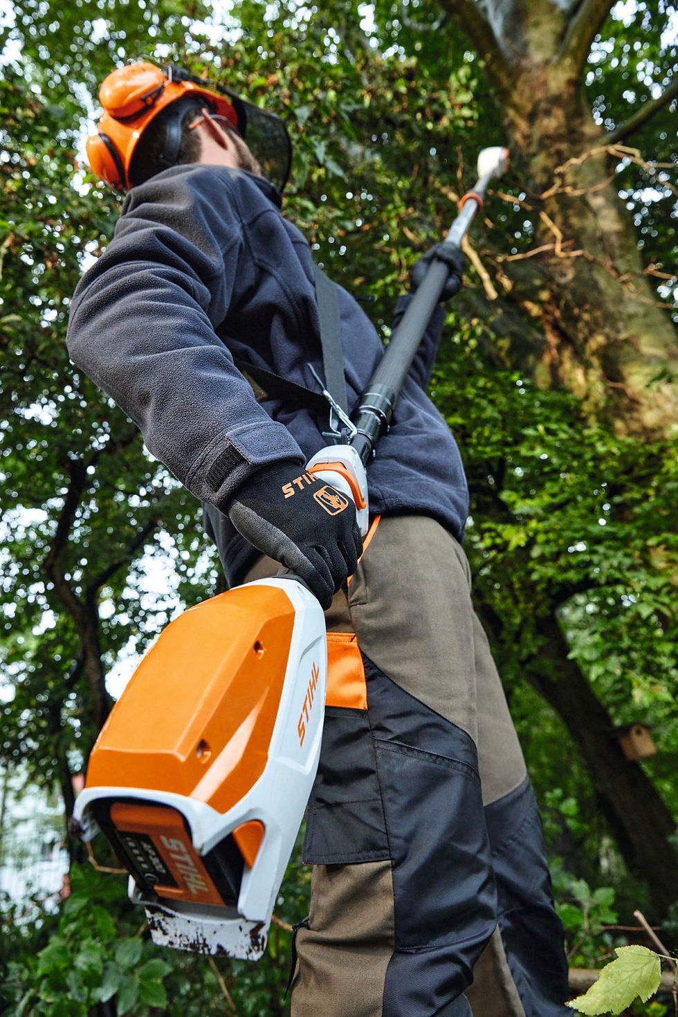Miniature : Perche d'élagage Stihl à batterie HTA 86