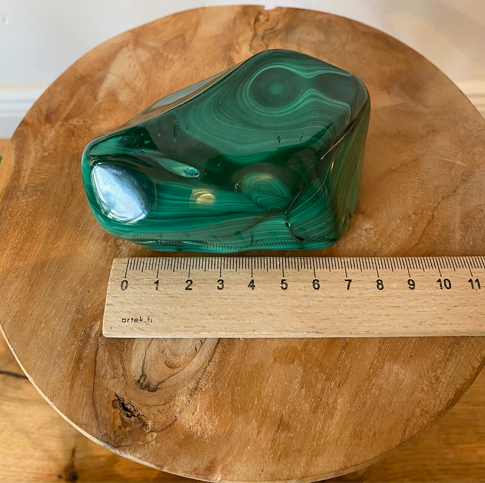 Thumbnail: Malachite Freeform | size 4