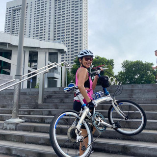  All those weight exercises do come into use.  Carried my bike 2 flights of step suddenly seemed like a walk in the park 😎 I never could do it in the past