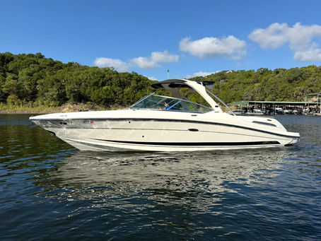 2011 Sea Ray SLX 270