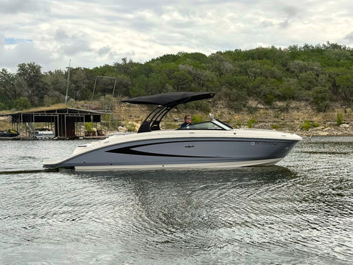 2017 Sea Ray SDX 270