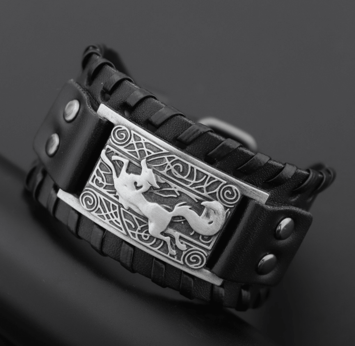 pulsera ancha zorro de hombre