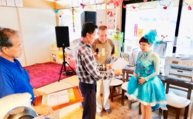 
奥野ひかる、奥野光、仮設の歌姫、復興の歌姫、九州北部豪雨