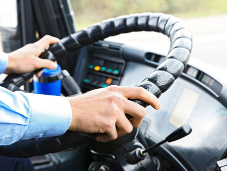 ドライバー不足2030年は現実になる？物流2030年問題と特定技能外国人が注目される理由を解説