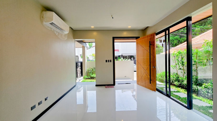 Open layout dining area in 3-storey luxury home Parañaque