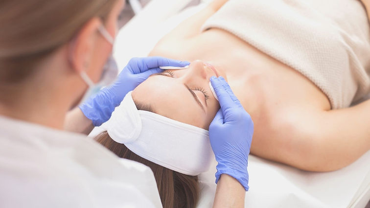What-is-an-esthetician-Naples-Florida-Kim-Gallo.jpg