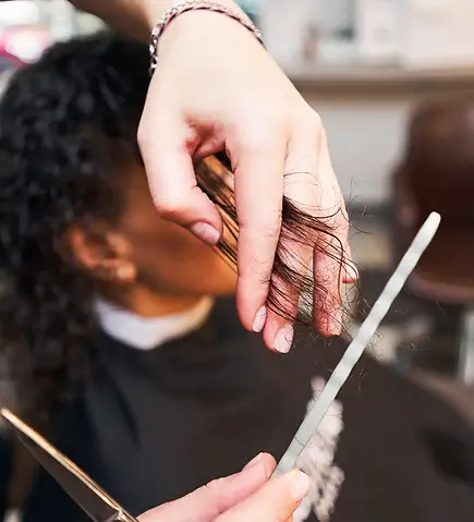 Professional hairstylist serving Vaughan and York Region
