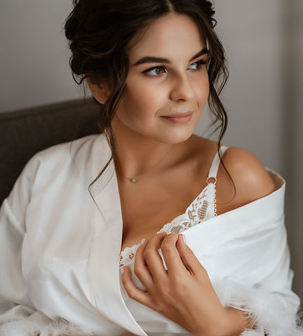 Professional wedding makeup artist serving Milton
