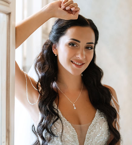 Romantic bridal hairstyle with veil in Milton