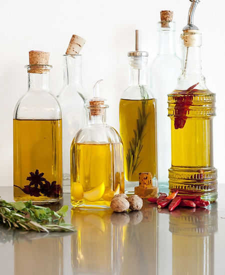 Flavorfully-Infused-Oils-superJumbo.jpg