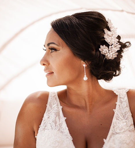 Bridal hair and makeup in Hamilton, ON