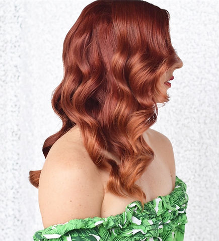 Professional hairstylist serving Mississauga and the GTA