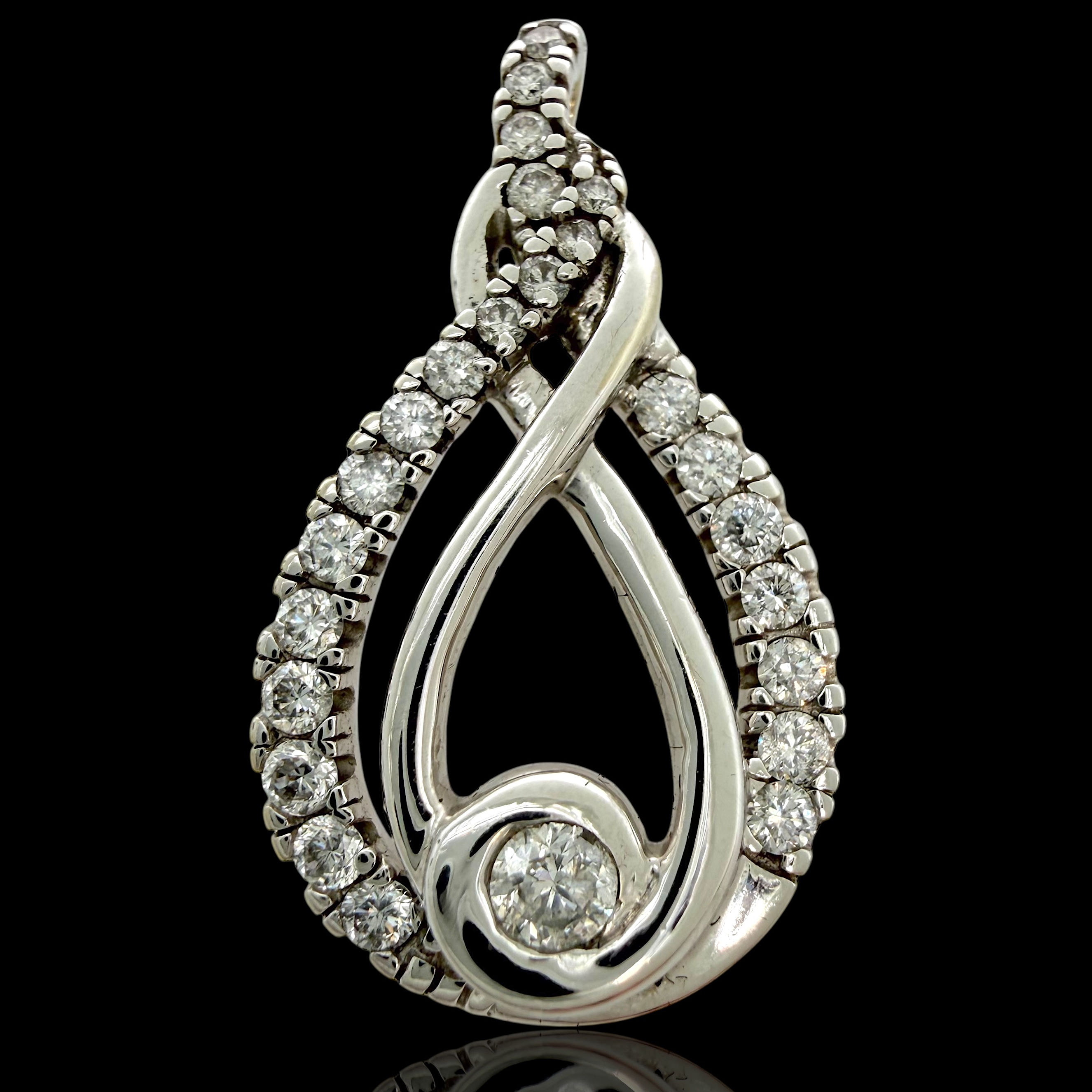Estate 14K white gold diamond pendant