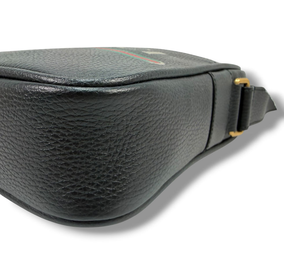 Thumbnail: Authentic estate Gucci Logo messenger bag