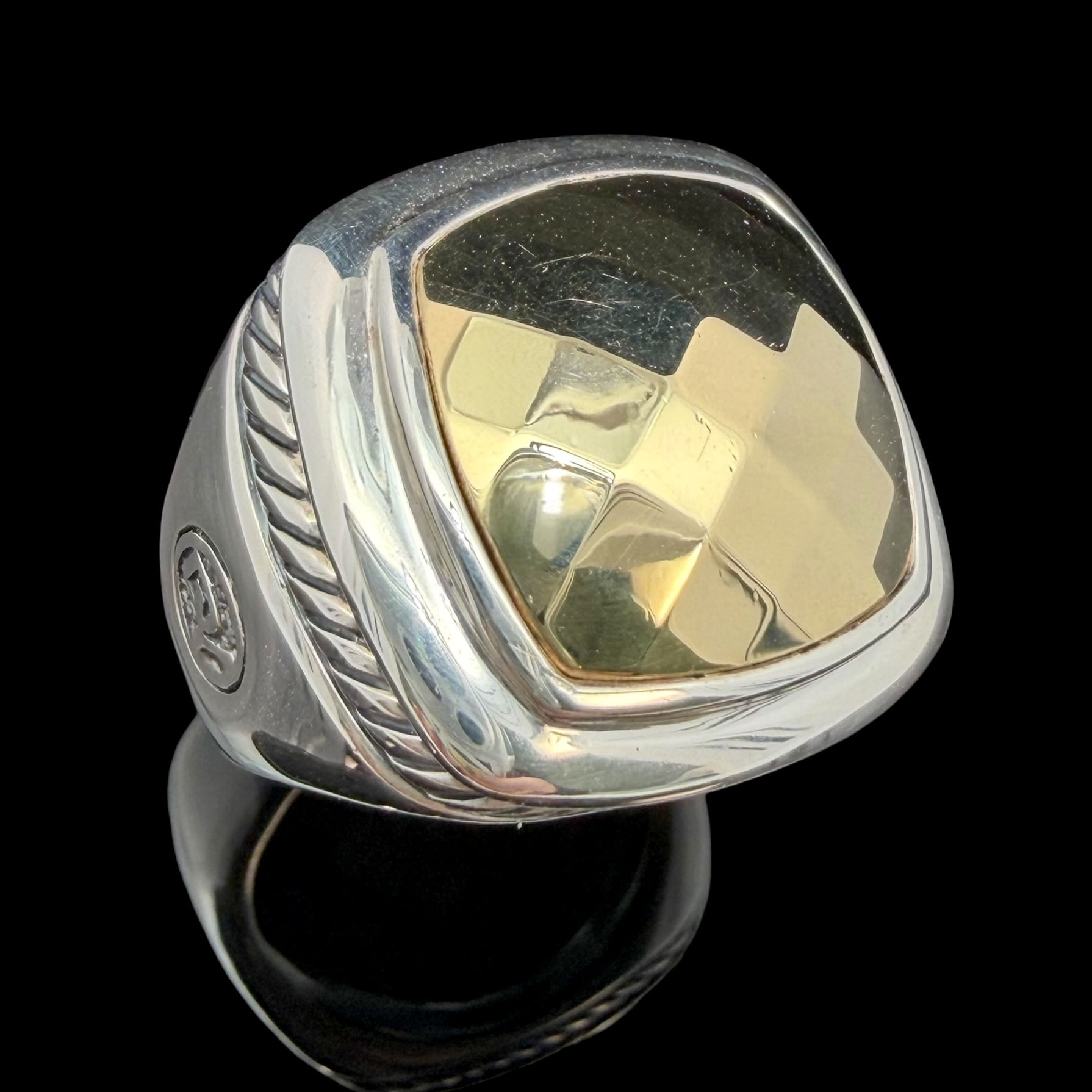 Authentic estate David Yurman 18K/sterling Albion cocktail ring