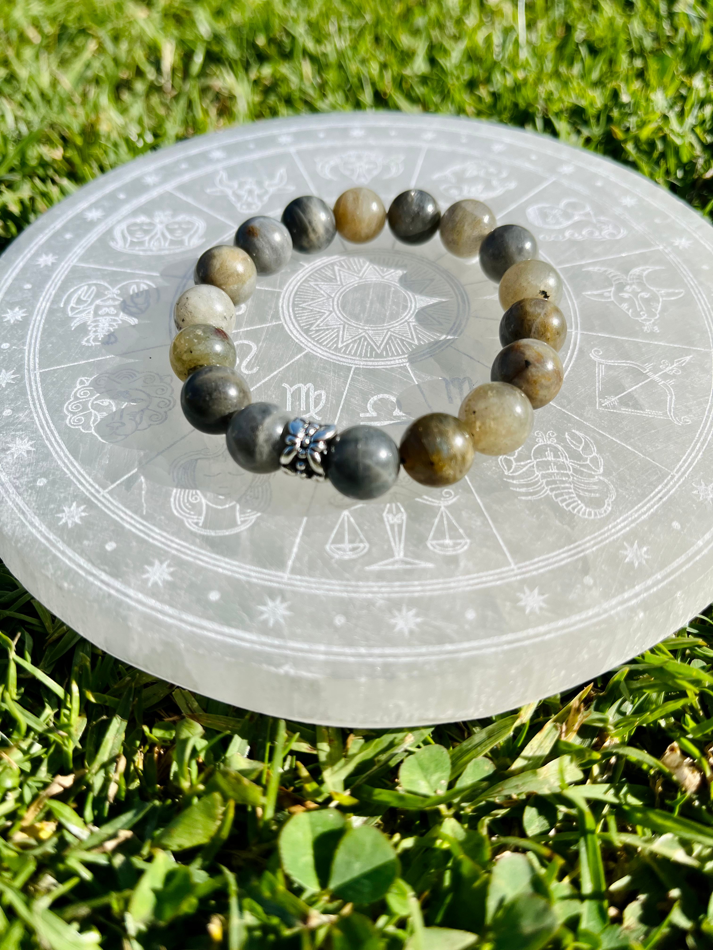 Labradorite Handmade Bracelet